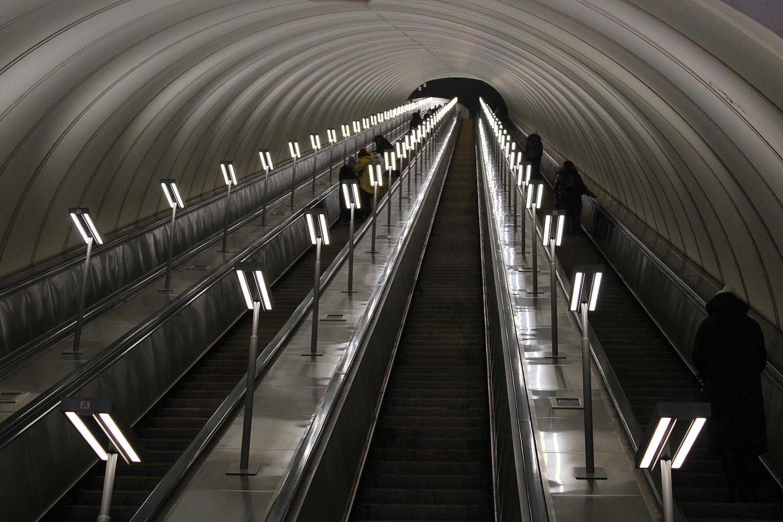 The very long escalator tunnel at Park Pobedy